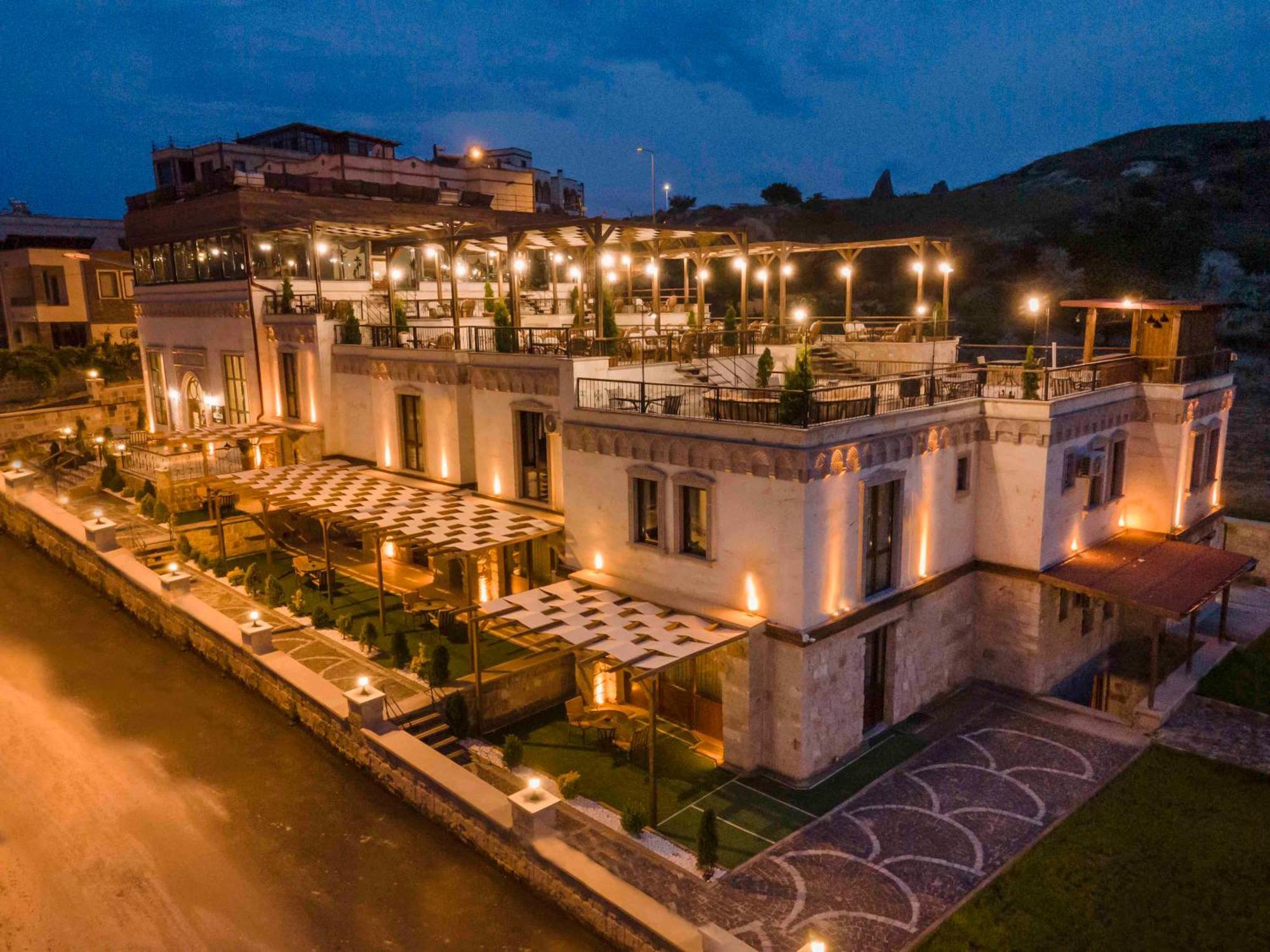 Garden Suites Hotel Cappadocia Гореме Экстерьер фото